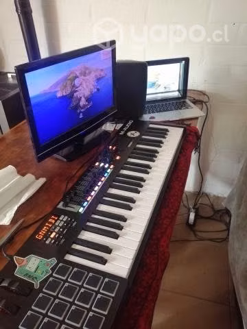 Teclado midi m audio code 49