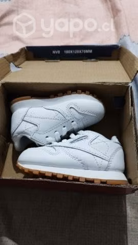 Zapatillas bebe nuevas
