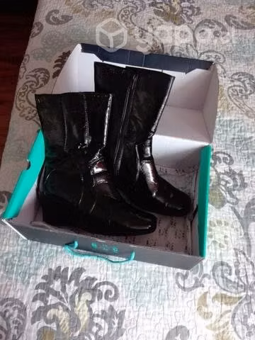 Botas charol - Imagen 2