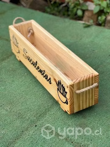 Jardinera de madera para suculentas