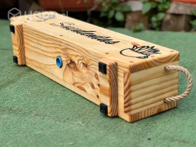 Jardinera de madera para suculentas