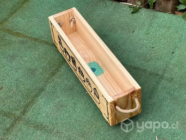 Jardinera de madera para suculentas