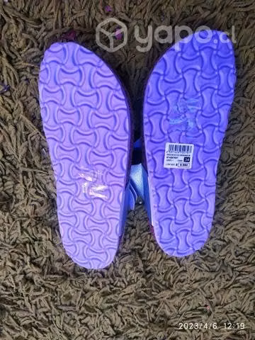 Zapatilla y zapatos - Imagen 4