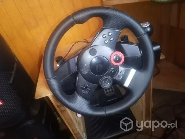Play 3 con volante de carrera 170.000