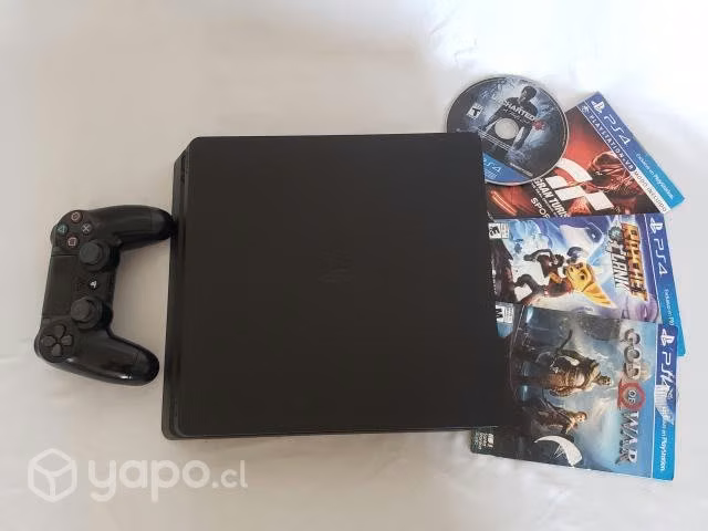 Play 4 usada