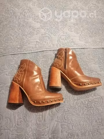 Botines talla 32-33 - Imagen 2
