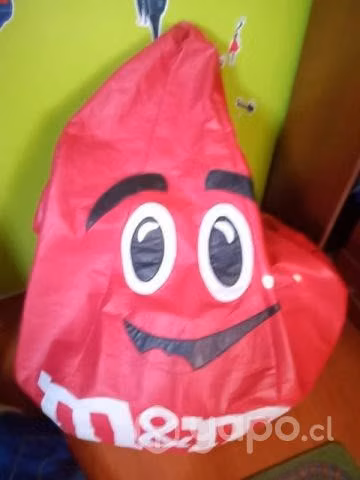 Pooff de cuero M&M