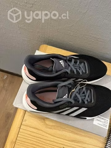 Zapatillas Adidas runner