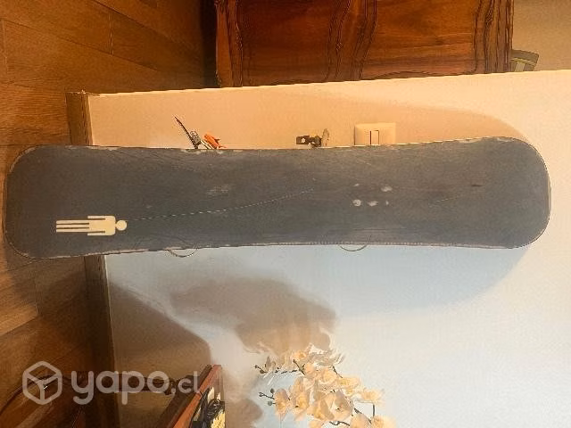 Tabla snowboard + botas usadas