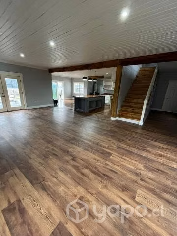 Hermosa casa(Pumalal)En parcela de 10.3 hectáreas
