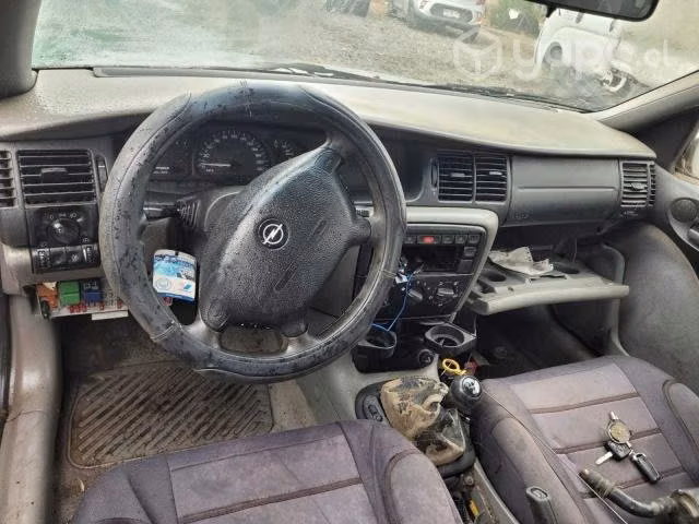 Capot opel vectra 1.8