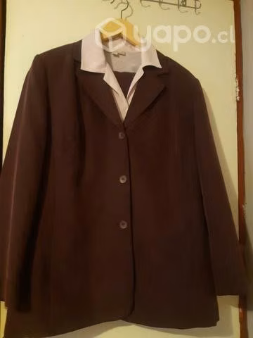 Ternos completos dama con blusa en buen estado