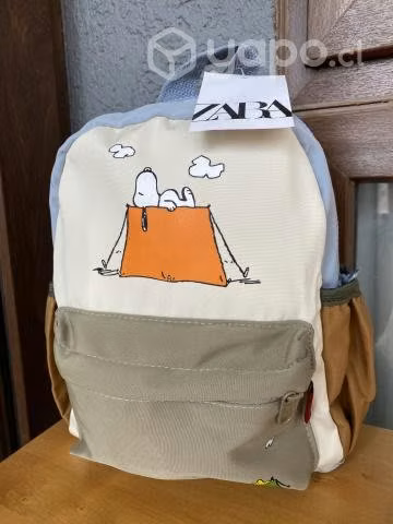 Mochila snoopy marca Zara- Providencia