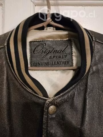 Chaqueta 100 % cuero talla XL