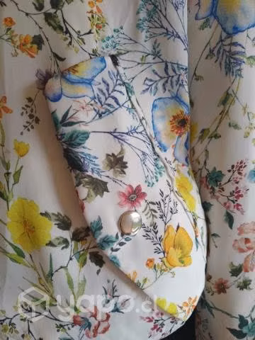 Cortavientos de tela exclusivo estampado talla S