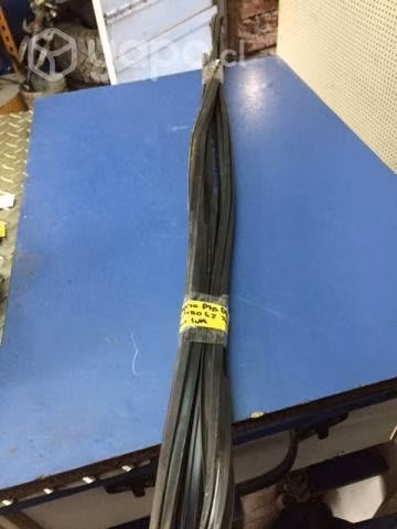 Goma vidrio pta del izq Mitsubishi Montero G2
