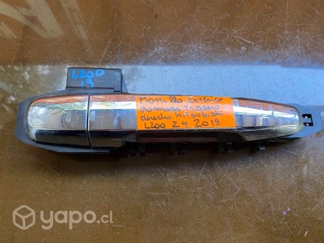 Manilla ext cr pta tras der Mitsubishi L200 2019
