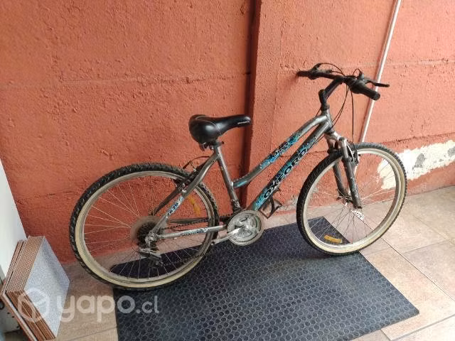 Bicicleta Bianchi aro 26 mujer