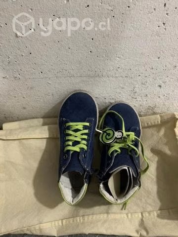 Zapatilla unisex calpany talla 33