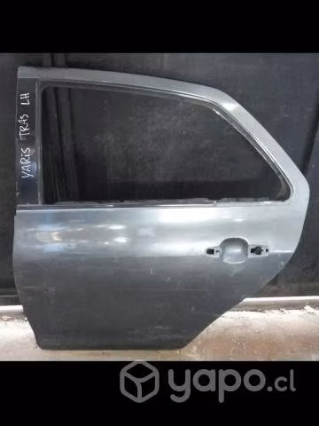 Puerta Trasera Izquierda Toyota Yaris