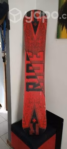 Tabla de snoboarding y Sky con fijaciones