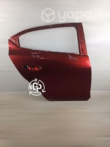 Puerta trasera rh Mazda 