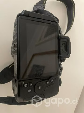 D5600 con lente DX-VR 18-55mm