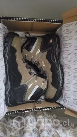 Zapatos de Seguridad Nuevos talleres 42