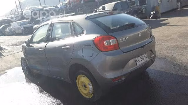 Suzuki baleno desarme