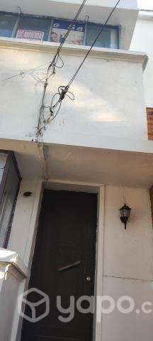 Arriendo casa 2 pisos central a empresas públicas - Imagen 6