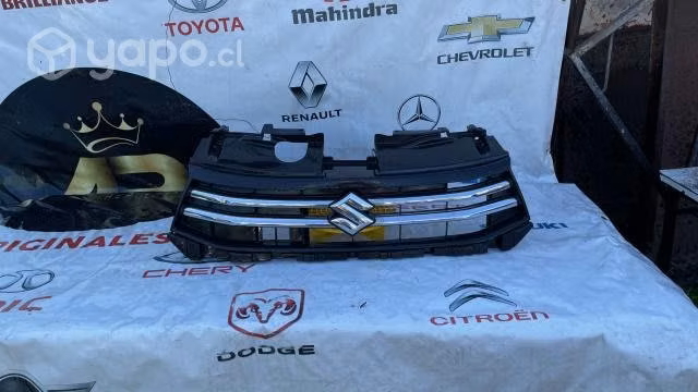 Mascara Suzuki Celerio 2015-2018 71741-76m10