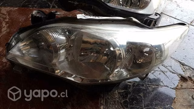 Optico izquierdo toyota corolla 2012 original
