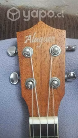 Ukelele casi nuevo - Imagen 2