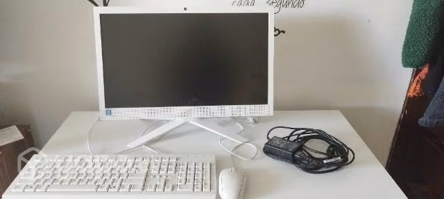 Computador All in one - Imagen 2