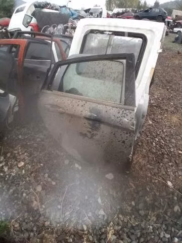 Fors fiesta puerta trasera derecha envio regs