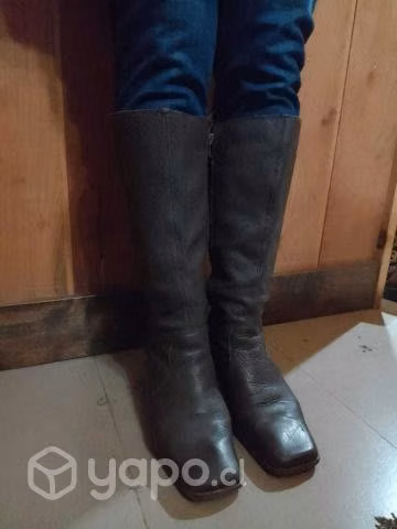 Botas de cuero 36