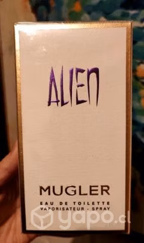 Alien mugler