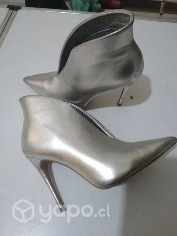 Zapatos marca Aldo, Americanino, Adidas, otros