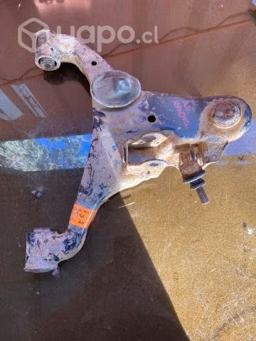 Bandeja inferior izquierda Nissan Navara 2014