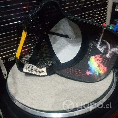Gorro Pink Floyd (Nuevo)