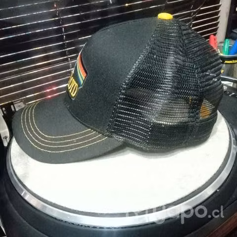 Gorro Pink Floyd (Nuevo)