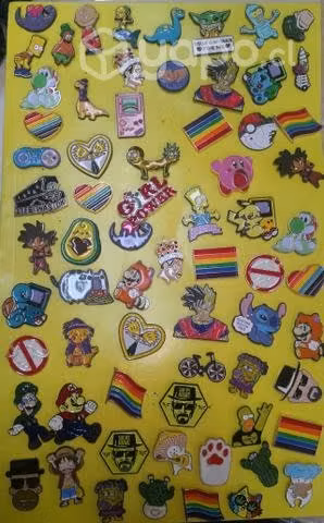 Pins o prendedores