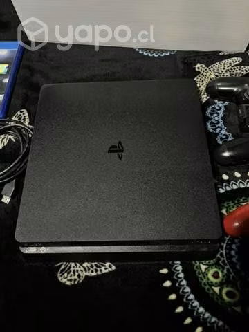 PS4 de 1Tb+2 mandos+Cables+Fifa 18+Caja