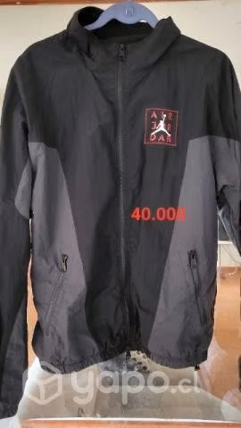 Chaquetas y polerones originales