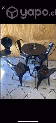 Aire acondicionado y muebles para restaurante