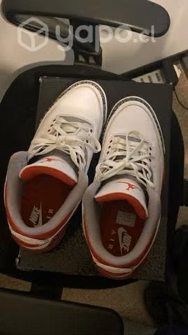 Retro 3 fire red Full estrellas