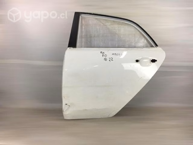 Puerta trasera Lh kia rio 2018-2022