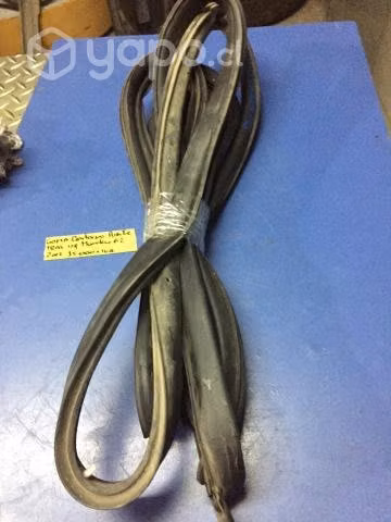 Goma contorno pta tras izq Mitsubishi Montero G2