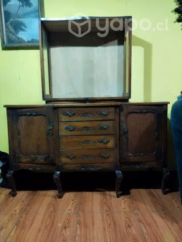 Vitrina Reliquia antigua