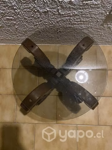 Mesa pequeña de madera